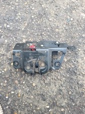 BMW E83 X3 TAILGATE LID LOCK