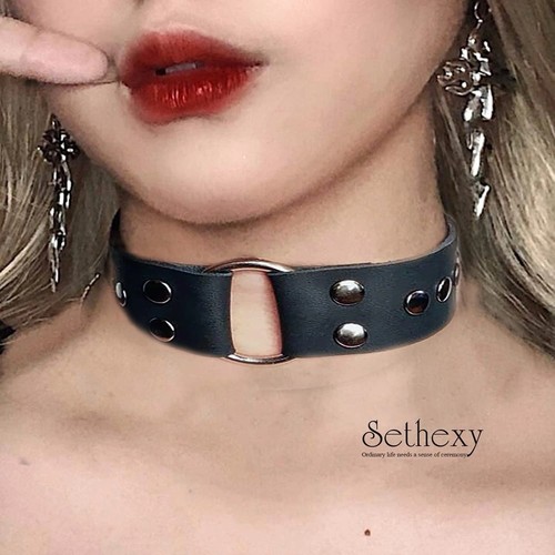 Black leather ring choker - black,