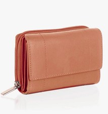 Woodland Leathers Purses for