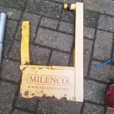 Milenco caravan wheel clamp - milenco,