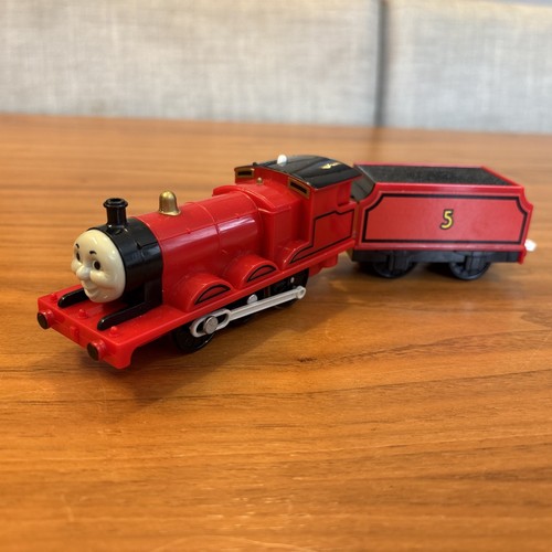 Thomas the tank - engine, james
