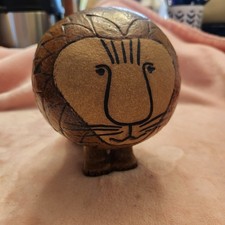 Vintage Medium Ceramic Lion by