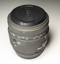 Sigma 50mm 2.8 DG Macro lens for Pentax K