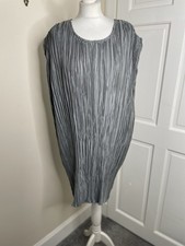Masai Silver Crinkle Pleated