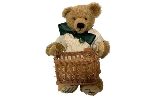 Hermann artist teddy bear - artist,