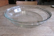 Vintage Pry O Rey  Mexico Glass Pie Dish 25cm Diameter x 5cm Depth