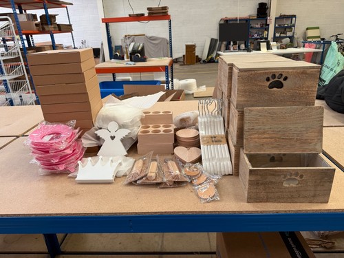 Joblot wholesale - of,