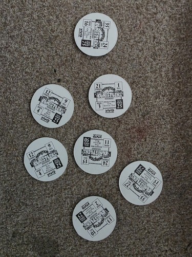 Old school 90s pogs - old, caps