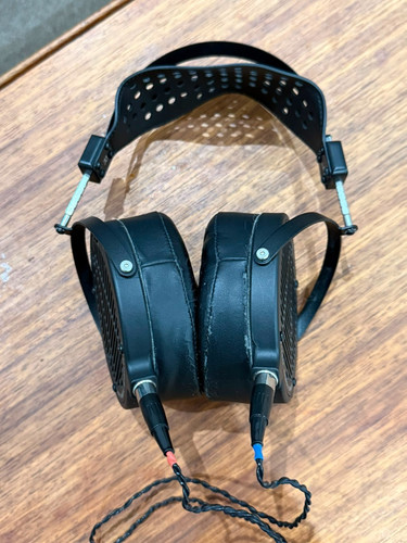 Audeze lcd headphones - 2c,