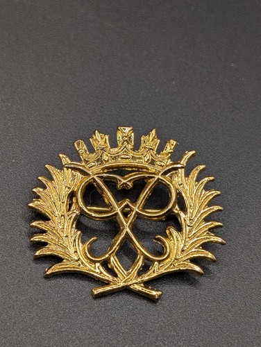 Vtg duke edinburgh gold - of,
