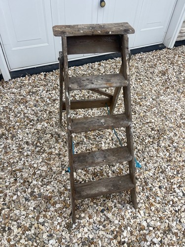 Vintage decorators wooden - vintage,