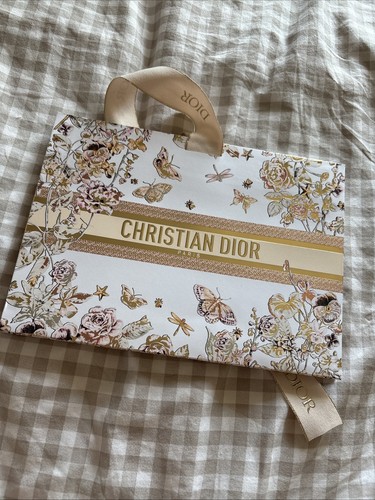 Christian dior paper gift bag - gift,