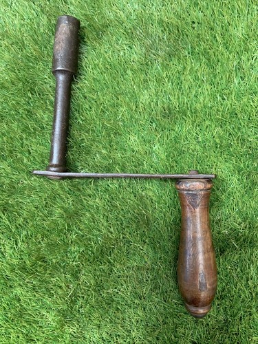 Vintage table winding handle - table,
