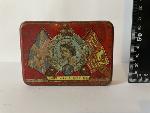 Vintage queen elizabeth - vintage, ii