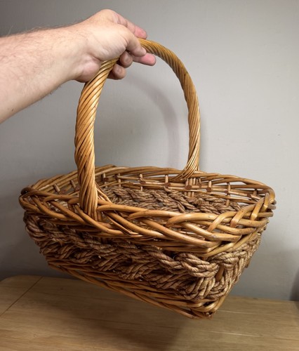 Large wicker shopper - wicker,