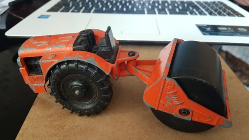 Lone star orange black road - star, &