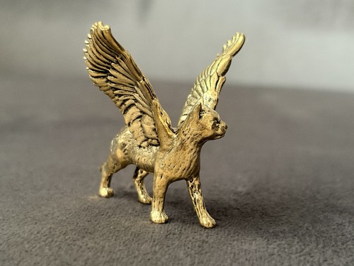 Golden winged cat solid brass - golden,