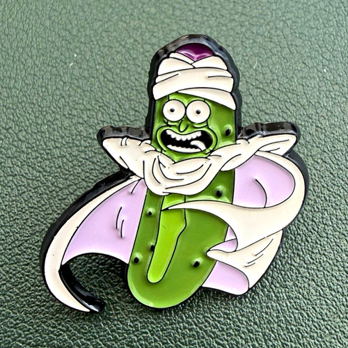 Pickle rick enamel - pickle, badge