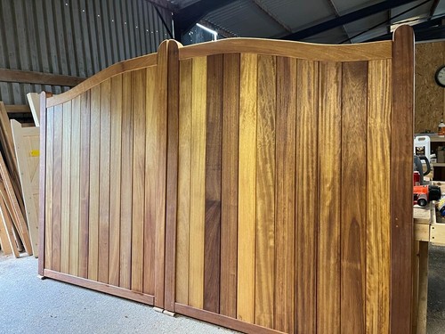 Hardwood driveway gates - hardwood,