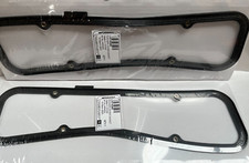 Land Rover Defender V8 Pair of Rubber Rocker Cover Gasket x2 LVC10026