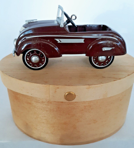Hallmark ornaments 1987 - hallmark,