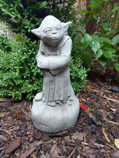 Large Yoda Star Wars Stone