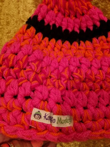 Neon knitted bobble hat - knitted,