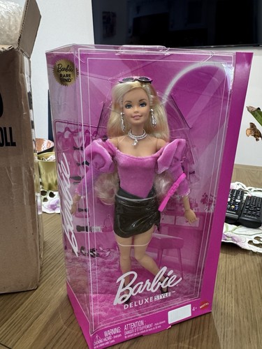 Barbie deluxe style doll rare - barbie,