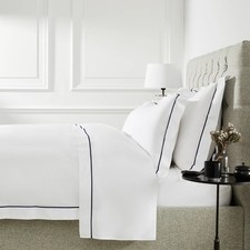 The White Company SAVOY single