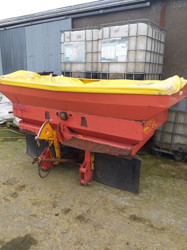 Krm fertiliser spreader 2 - spreader.,
