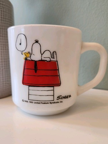 Vintage snoopy milk glass - milk,