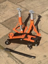 Halfords 2t Jack With 2 axle