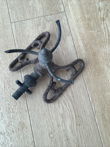 Vintage metal garden - vintage, sprinkler