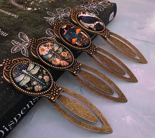 Gothic metal bookmark book - metal,
