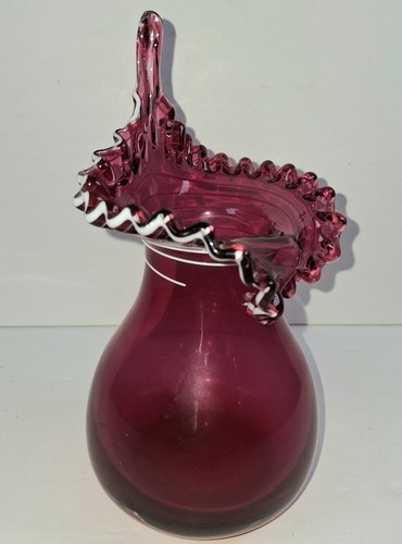 Pre war fenton glass jack - war,