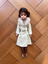 1980s Sindy Doll Wearing