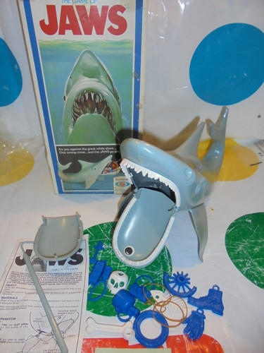 1970 vintage jaws game - game, by