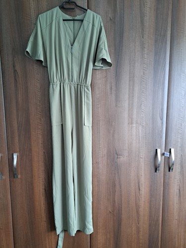 Excellent condition khaki - excellent,