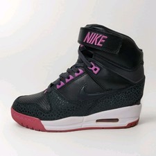 NIKE AIR REVOLUTION SKY HI
