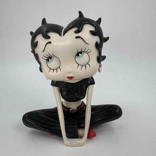 Betty boop figurine sitting - betty,