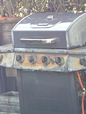 BRINKMAN BARBECUE GAS GRILL With side burner