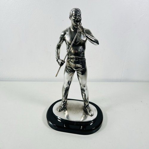 Queen freddie mercury statue - 'freddie, mercury'