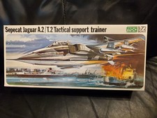Frog F402 Sepecat Jaguar A.2/T.2 1/72nd scale model kit in 1974 boxing.