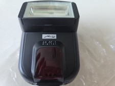 Metz 24 AF-1 Digital Camera