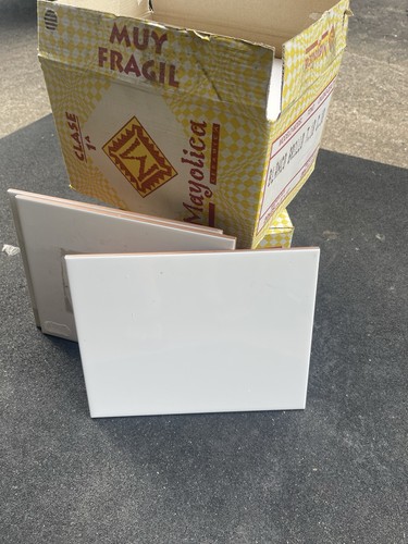 Brilliant white tiles 20cm x - -,