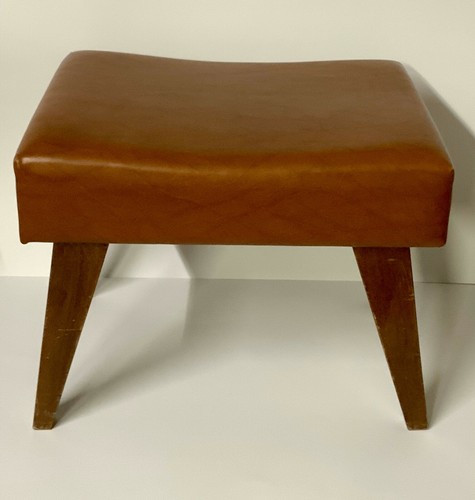 Wooden and vinyl leather stool - vinyl,
