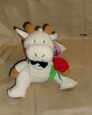 8th Wonder, Alfie, Giraffe