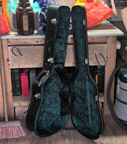 Tgi acoustic guitar hard case - tgi,