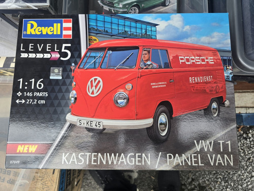 Revell volkswagen t1 - 1:16,
