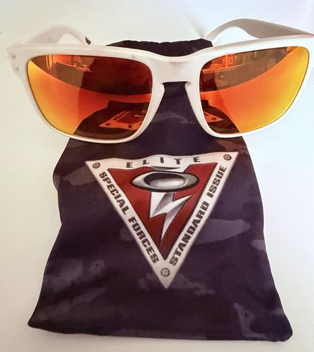 Oakley holbrook sunglasses - oakley, –